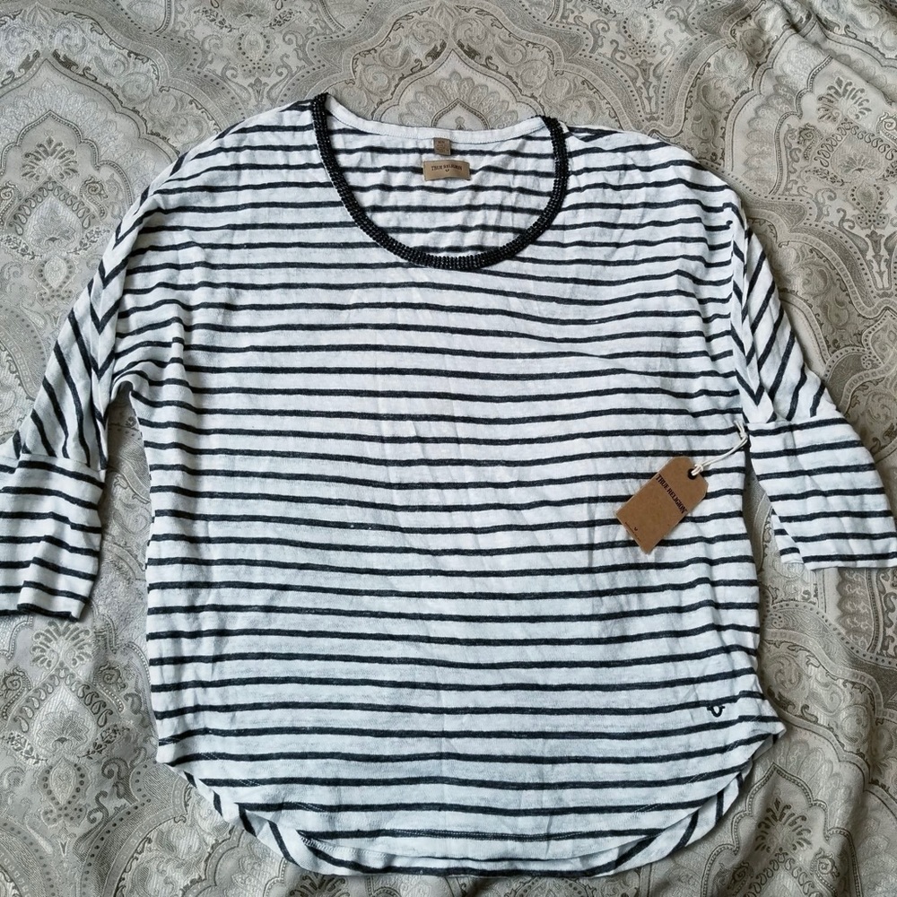 BNWT True Religion 3/4 shirt